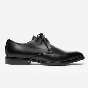 Everlane - Modern Oxford (All Black)